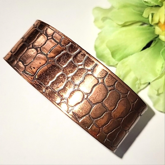 COPPER SNAKE REPTILE PRINT CUFF BRACELET - Picture 7 of 7